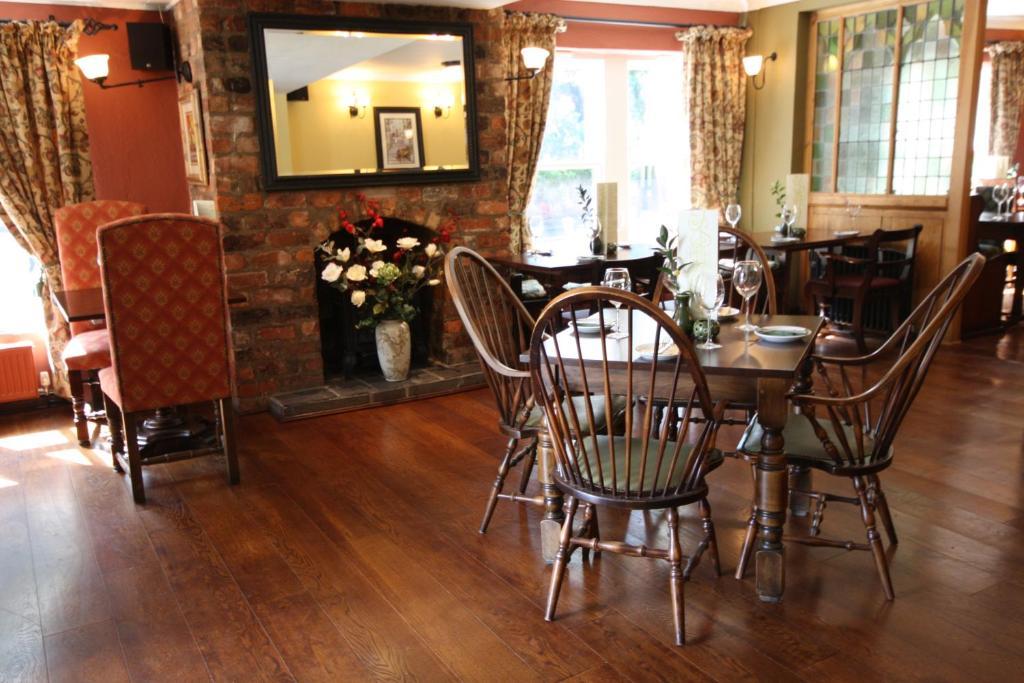 The Dibbinsdale Inn Бромборо Экстерьер фото